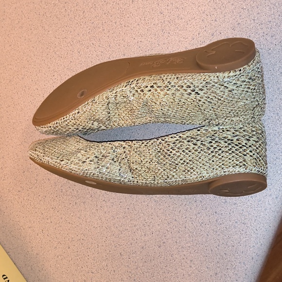 Lucky Brand Genuine Leather Emmie Flats in Mint Green Snakeskin - Picture 5 of 9